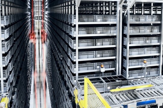 Hệ thống bôi trơn tự động simalube cho ngành Logistics